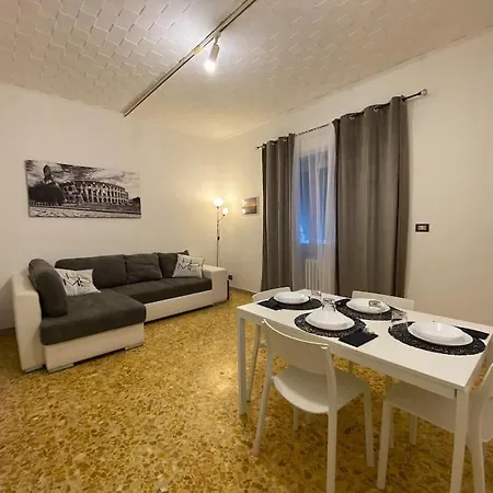 Tiburtino, Wifi Netflix Sport Ac 10 Min Metro Holiday home